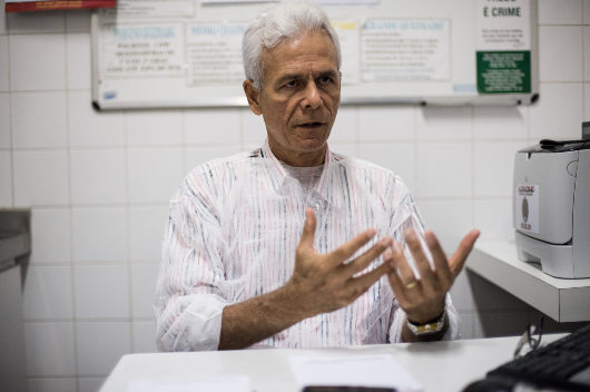 O Dr. Edmar Maciel é o coordenador-geral das pesquisas dos produtos desenvolvidos com a pele da tilápia (Foto: Jr. Panela)